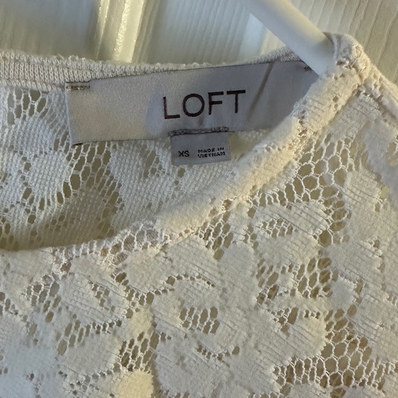 Lace White/Cream Long-Sleeve Top - Picture 5 of 7